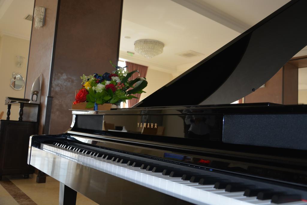 Albert Hotel Ploiesti Room photo